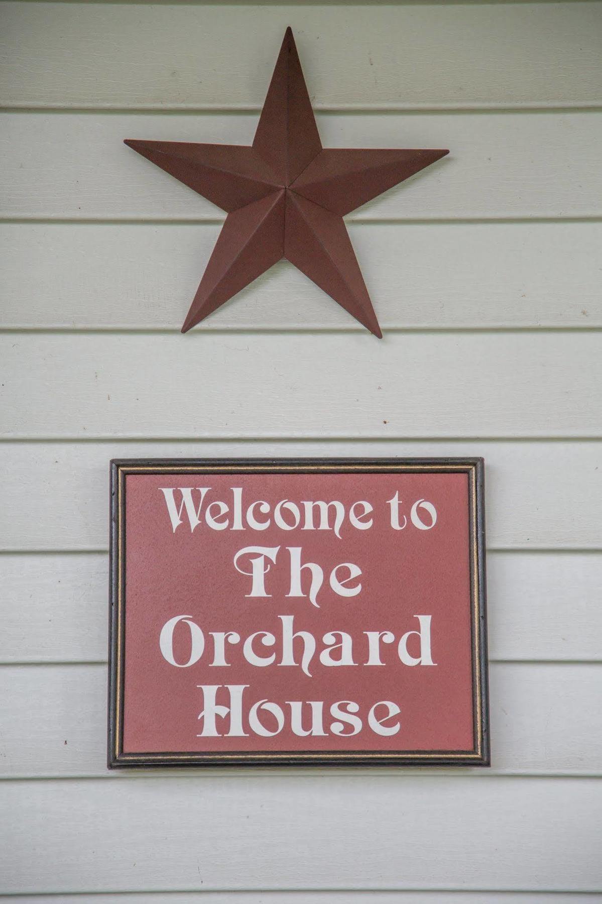 Orchard House B&B Lovingston Exterior photo