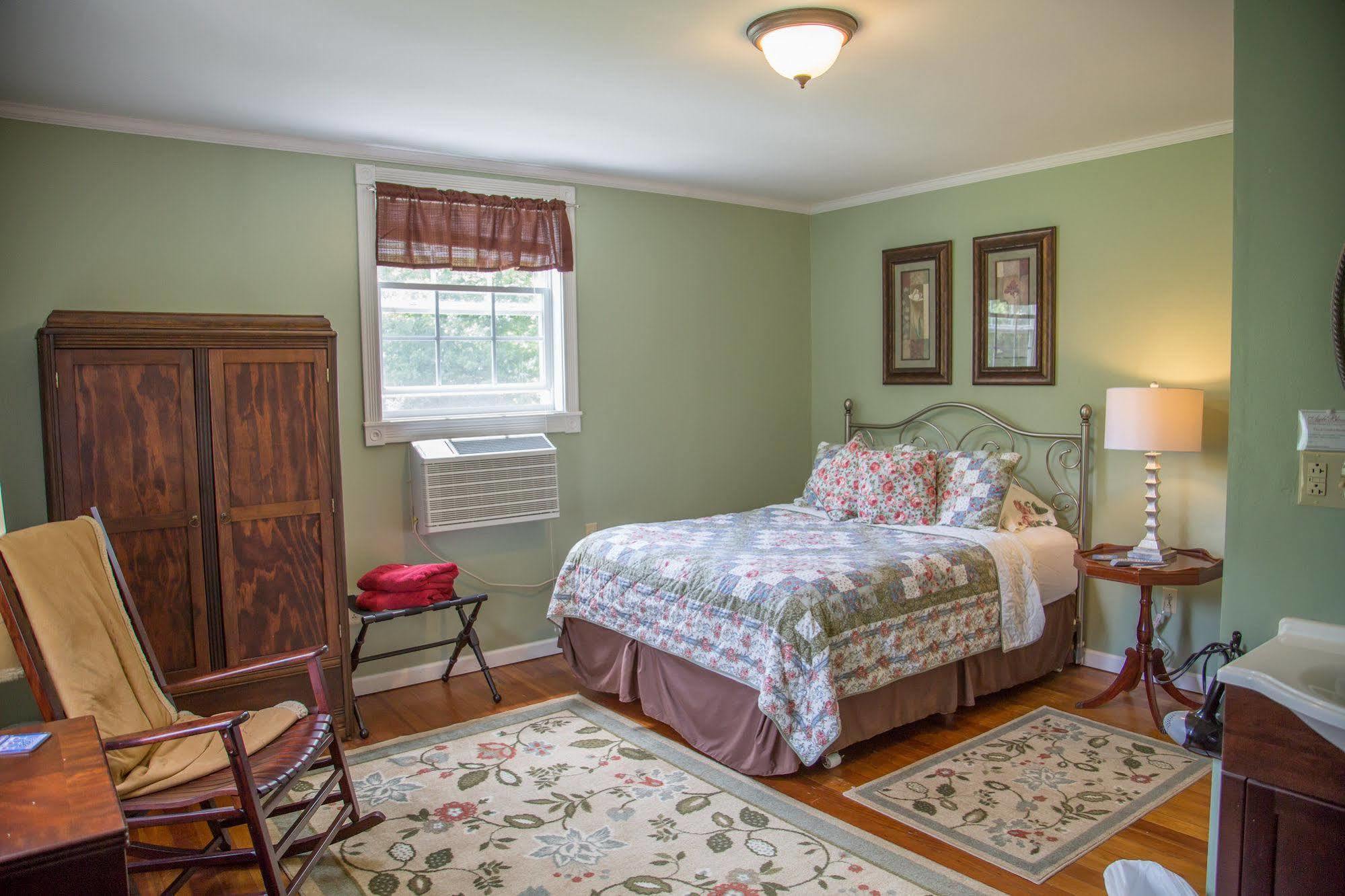 Orchard House B&B Lovingston Exterior photo